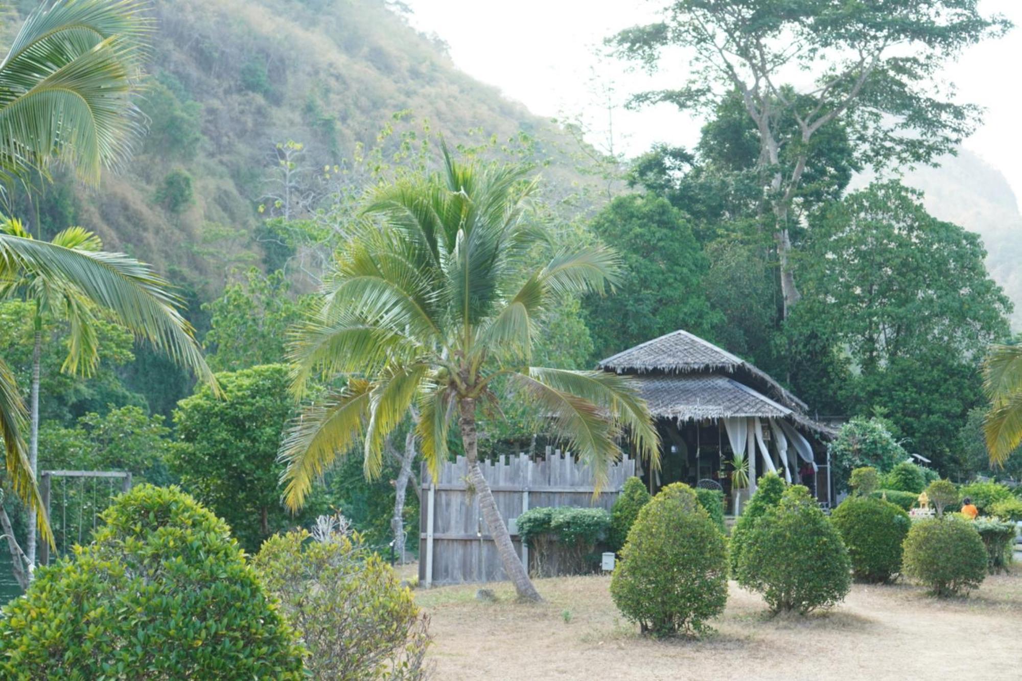 Chiewlan Camp And Resort Ban Pha Saeng Lang Extérieur photo